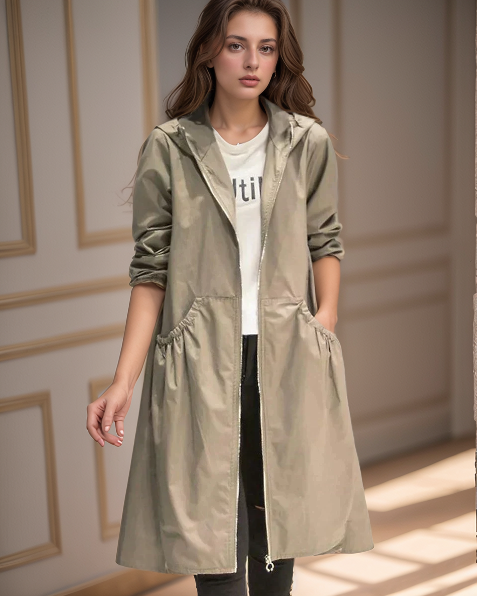 Saray | Chaqueta Ligera con Capucha Evasé, Práctica