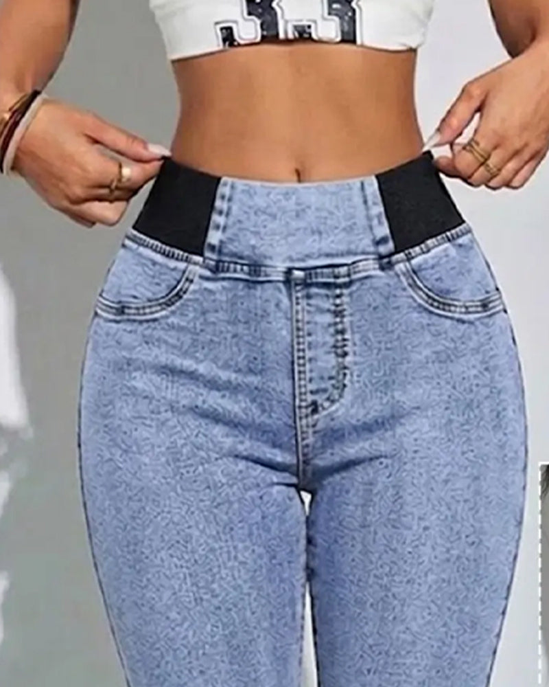 Vaquero Capri con Cintura Elástica