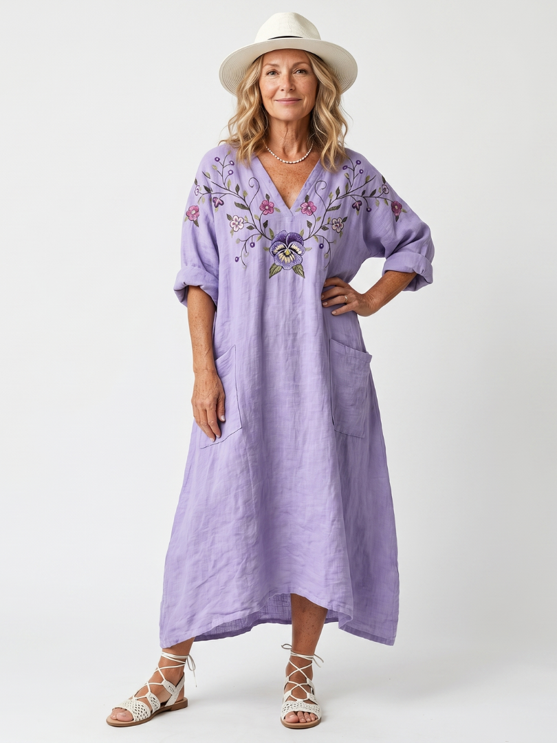 Tavi | Vestido Midi Holgado con Bordado Floral y Bolsillos, Natural