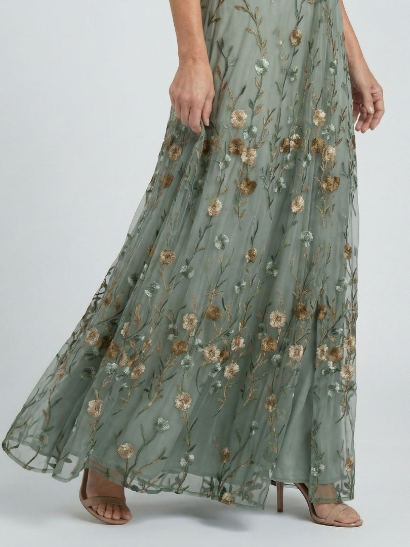 Selora | Vestido Midi Halter con Estampado Floral, Fluido y Fresco