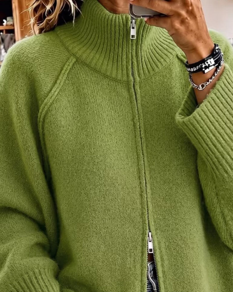 Inga | Cárdigan de Cuello Alto con Cremallera, Sencillez Elegante