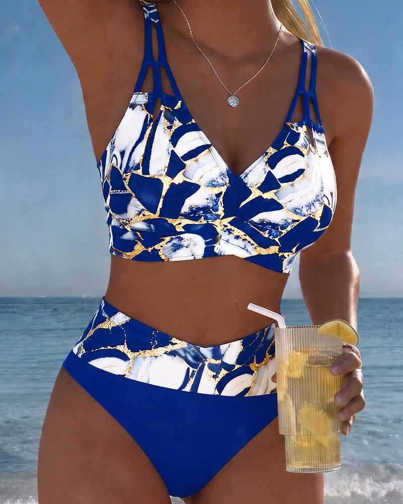 Carola | Bikini con Tirantes y Corte de Diseño, Detalle Original