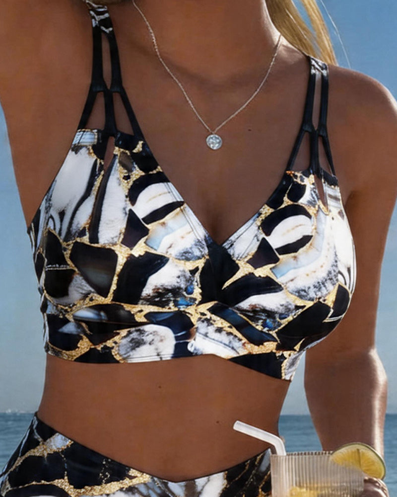 Carola | Bikini con Tirantes y Corte de Diseño, Detalle Original