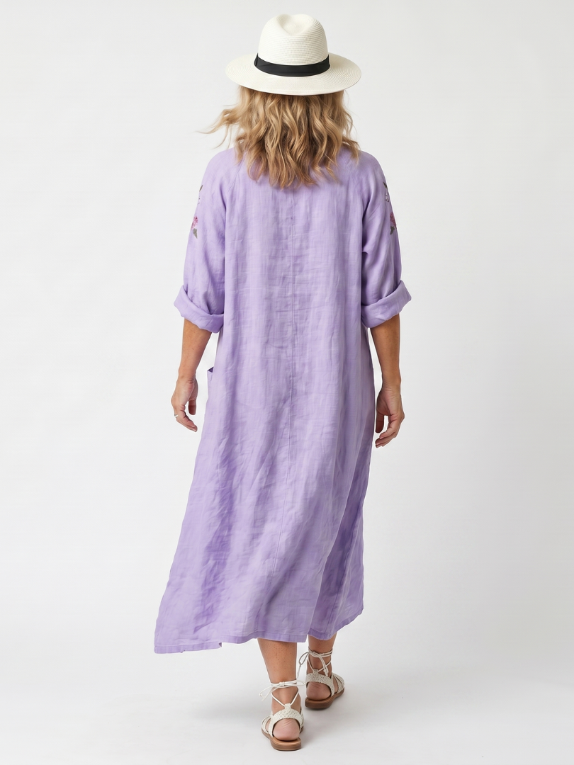 Tavi | Vestido Midi Holgado con Bordado Floral y Bolsillos, Natural