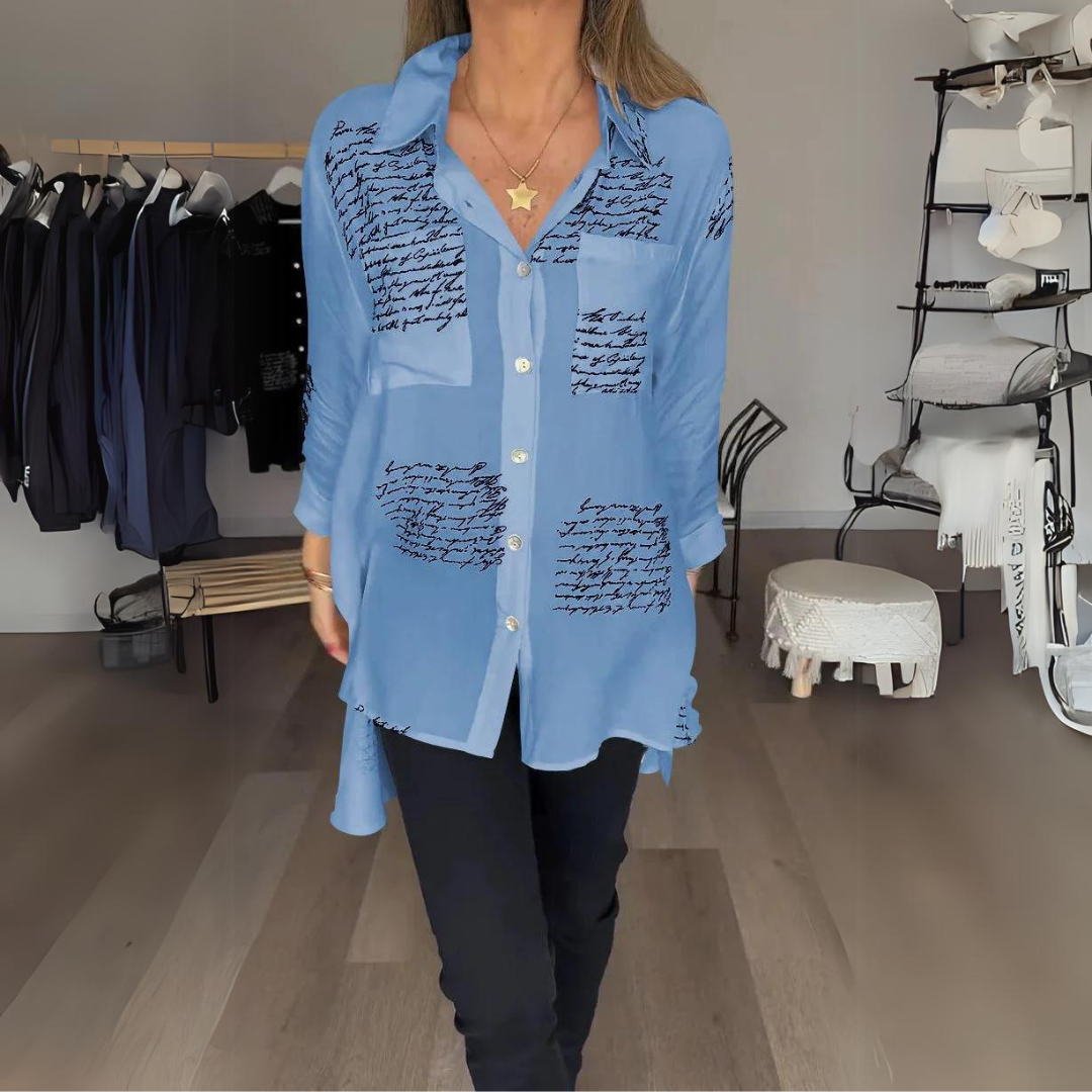 Sara | Camisa Oversize con Estampado Caligráfico, Chic
