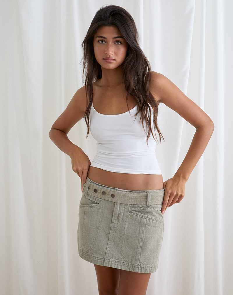 Fernanda | Falda Mini Vaquera con Cinturón, Moderna