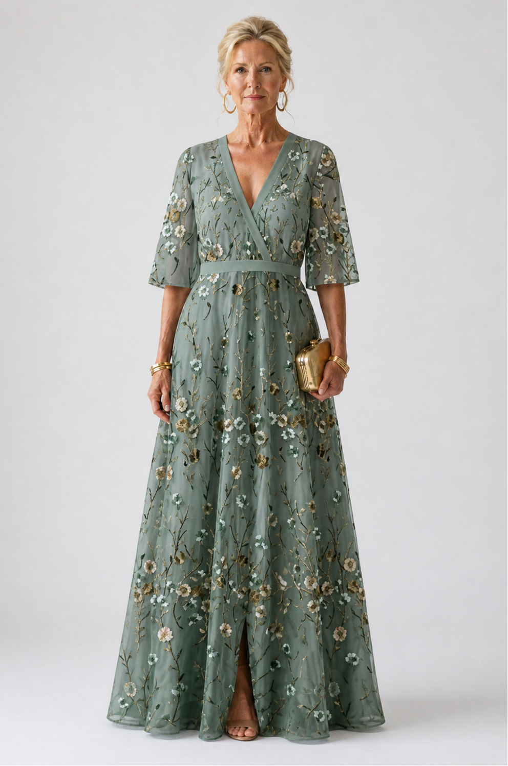Gala | Vestido Maxi Floral de Tul con Escote en V y Mangas Transparentes