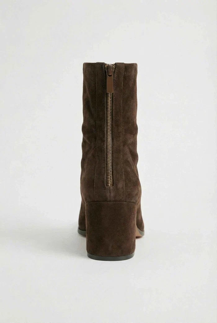 Violet | Botas de Tacón con Punta Cuadrada, Elegantes
