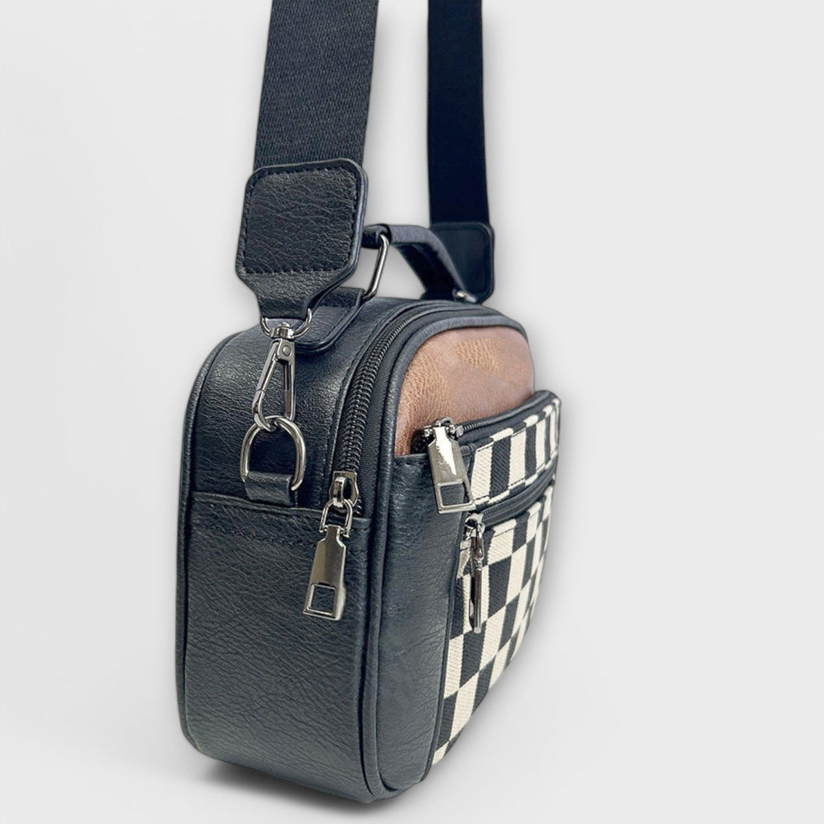 Martina-Bolso