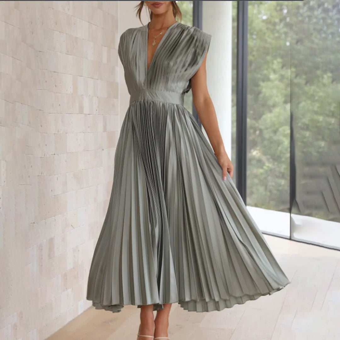 Marni | Vestido Midi Plisado con Escote en V, Elegante y Sofisticado