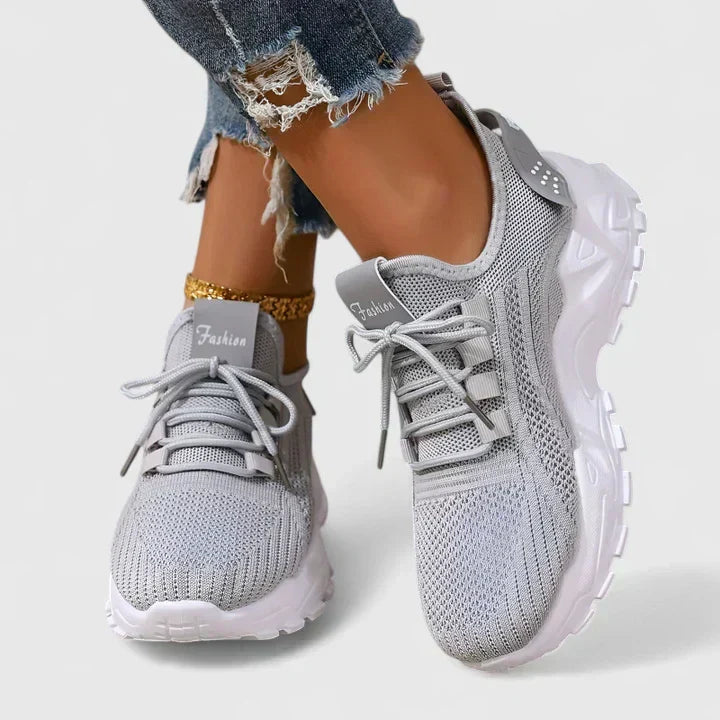 Maica | Zapatillas Ortopédicas con Puntera Ancha, Cómodas