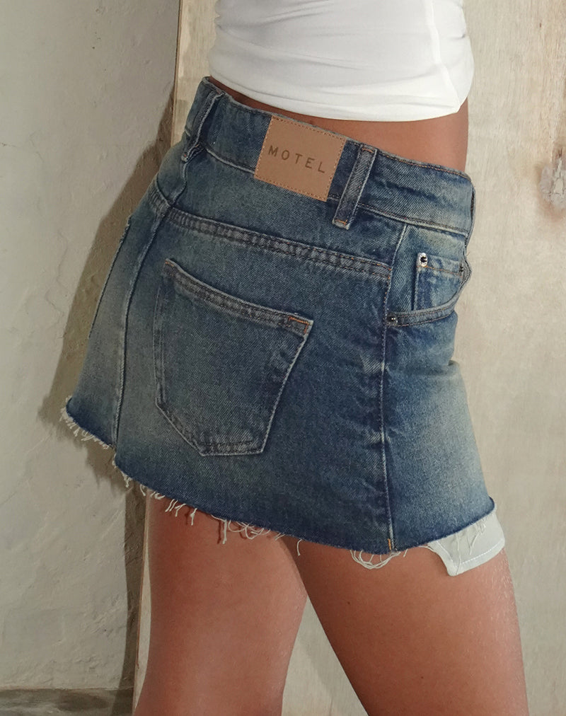 Alicia | Falda Mini Vaquera con Bajo Deshilachado y Bolsillos, Desenfadada