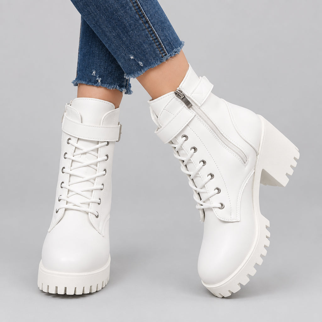 Naomi-Botas
