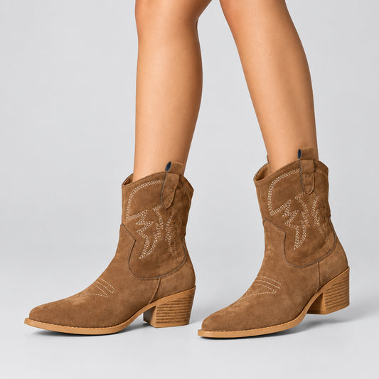 Amelia | Botas Bordadas de Estilo Campero