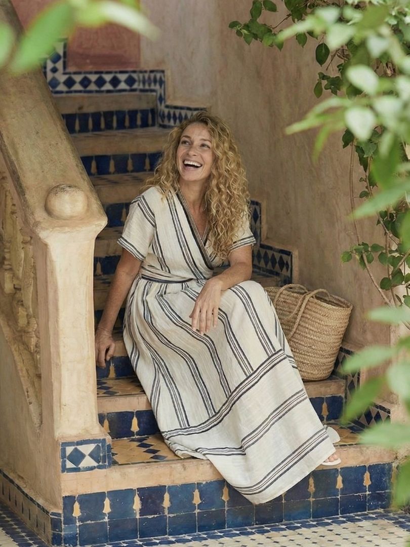 Thalassa | Vestido Midi de Lino con Cintura Cruzada y Manga Corta, Natural