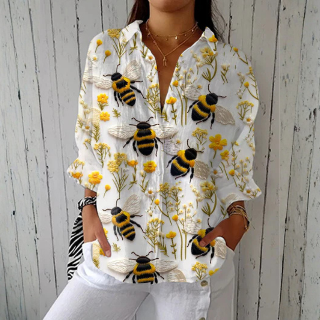 Nathalie | Blusa con Estampado de Abejas Doradas, Luminosa