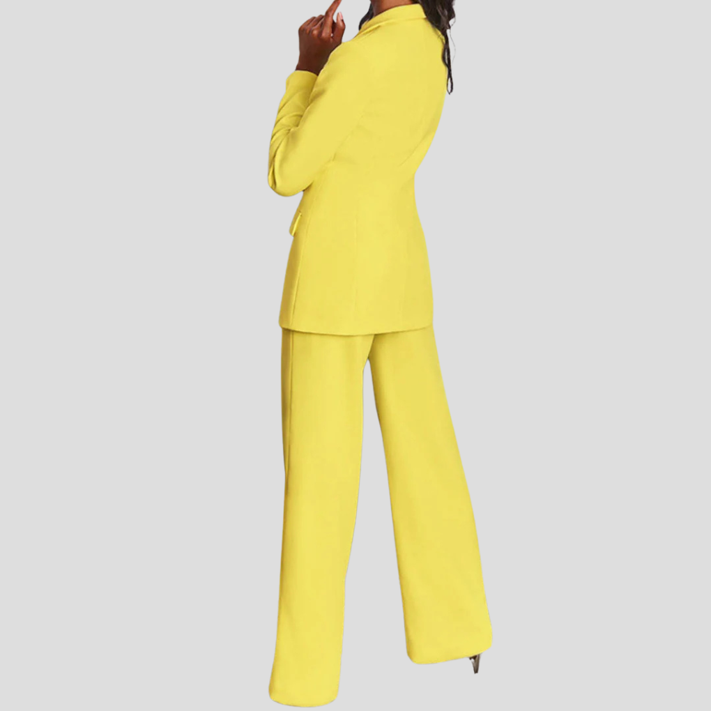 Carina | Traje de Blazer con Solapa y Pantalón Recto, Elegante