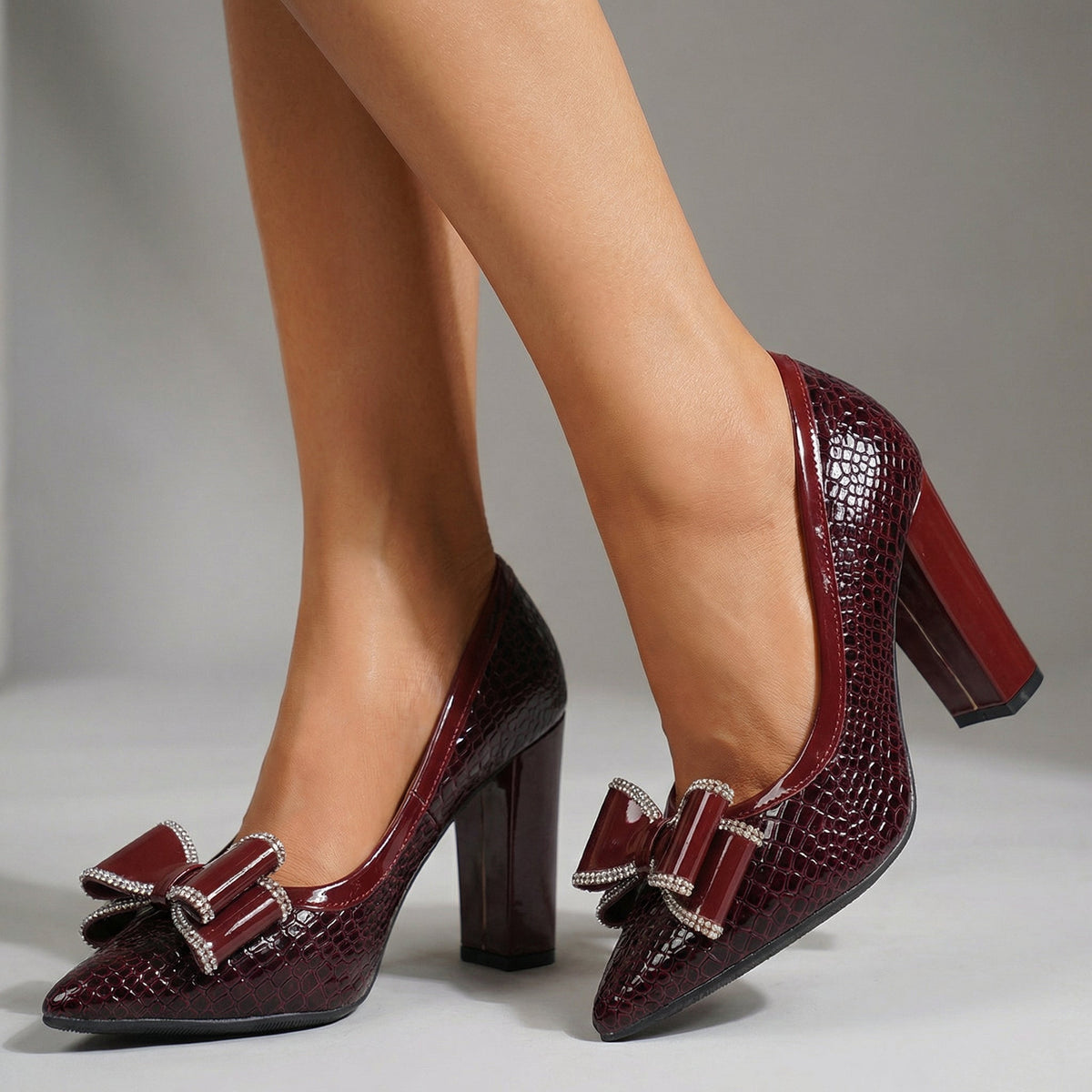Cecilia | Zapatos de Salón con Lazo Brillante, Sofisticados