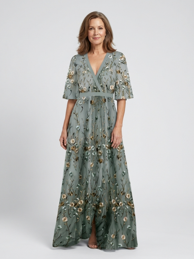 Gala | Vestido Maxi Floral de Tul con Escote en V y Mangas Transparentes