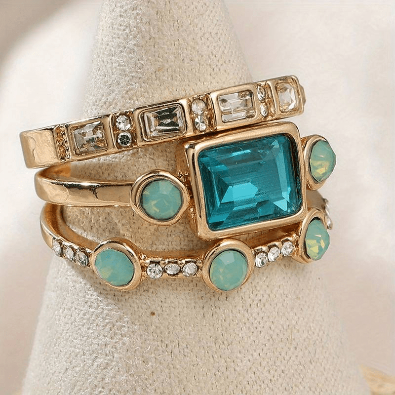 Caelia | Anillo Vintage con Cristal Azul, Elegante